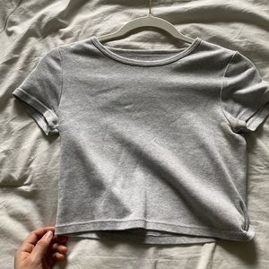 Light grey cropped tee